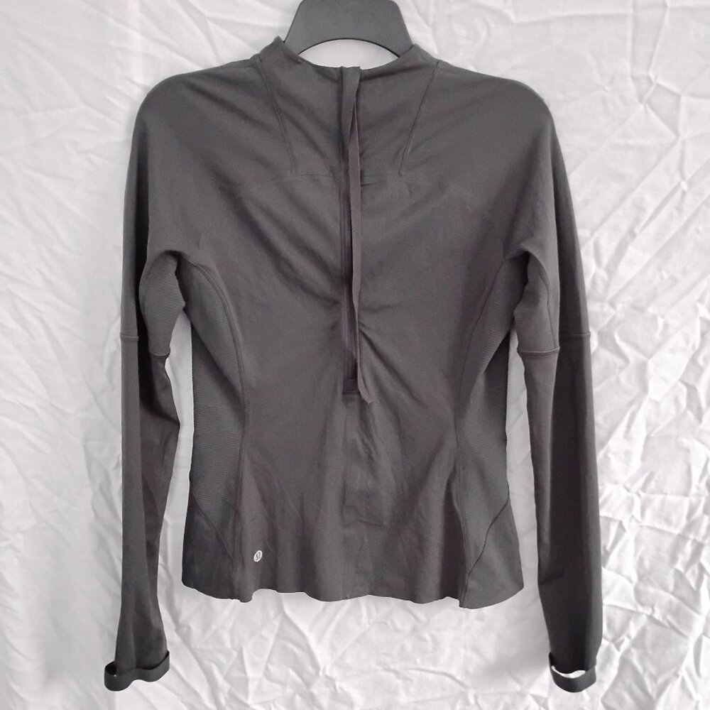 Lululemon Quickflash Pullover Size 6 Graphite Grey - image 5